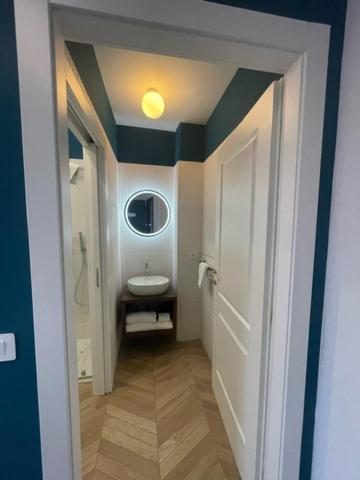 Marina Apartment *
